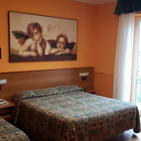 Отель Azalea Бавено